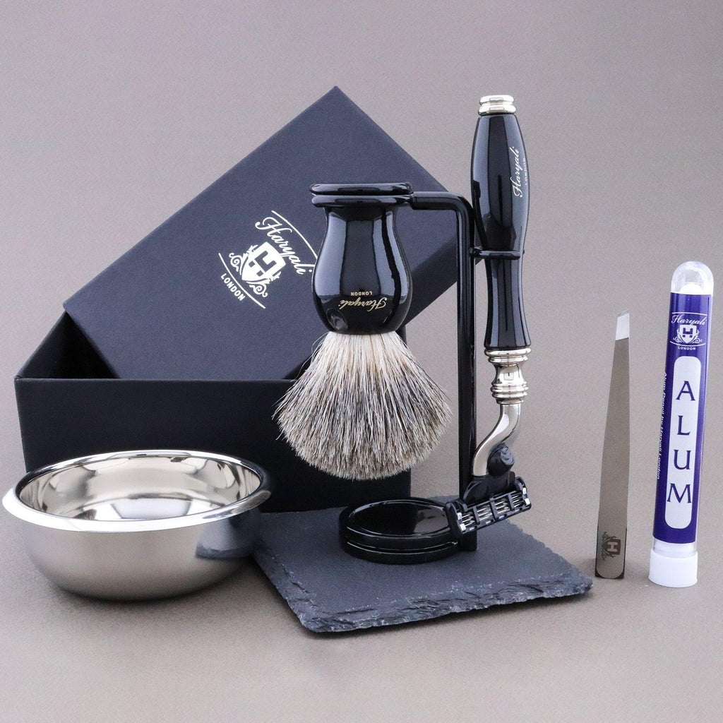 Haryali's Grace Range Shaving Kit 