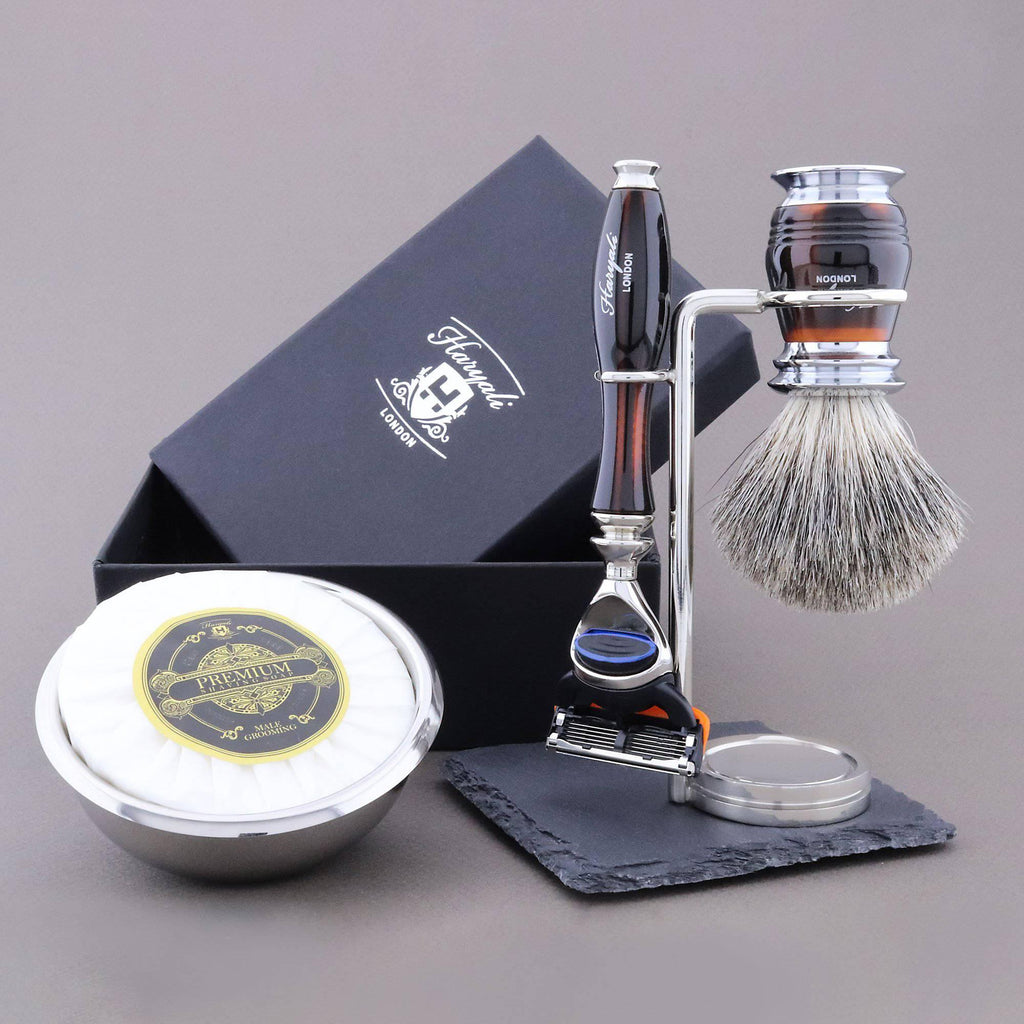 Haryali's Groove Range Shaving Kit 