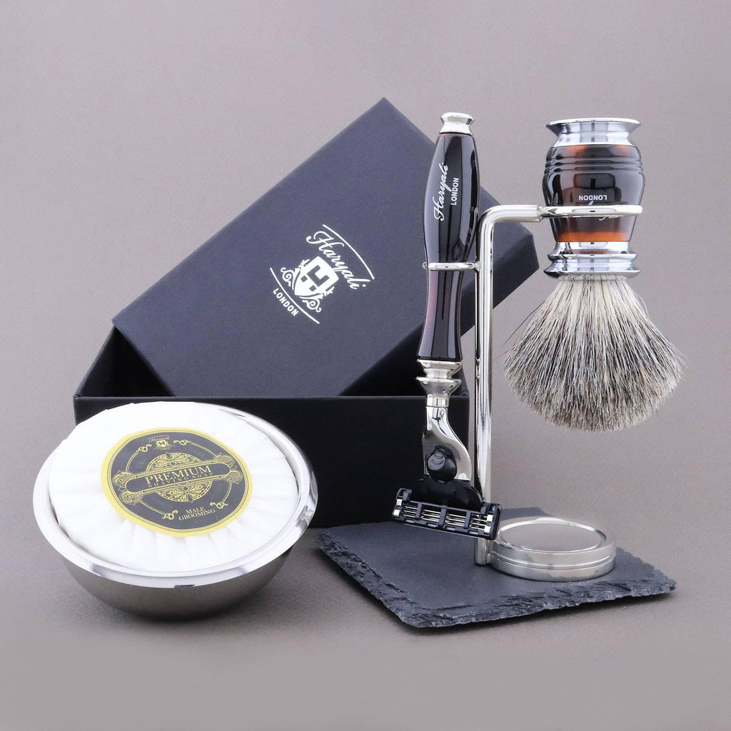 Haryali's Groove Range Shaving Kit 