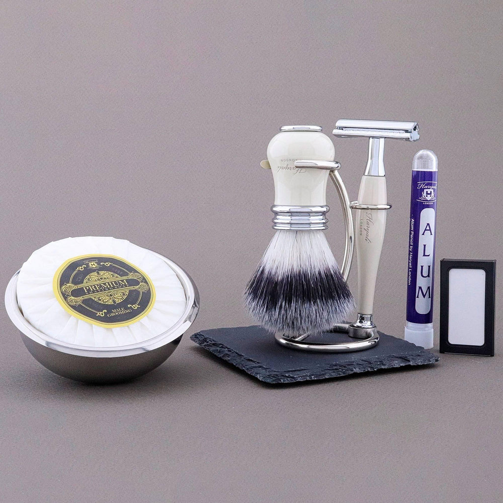 Haryali's Victoria Range Shaving Kit 